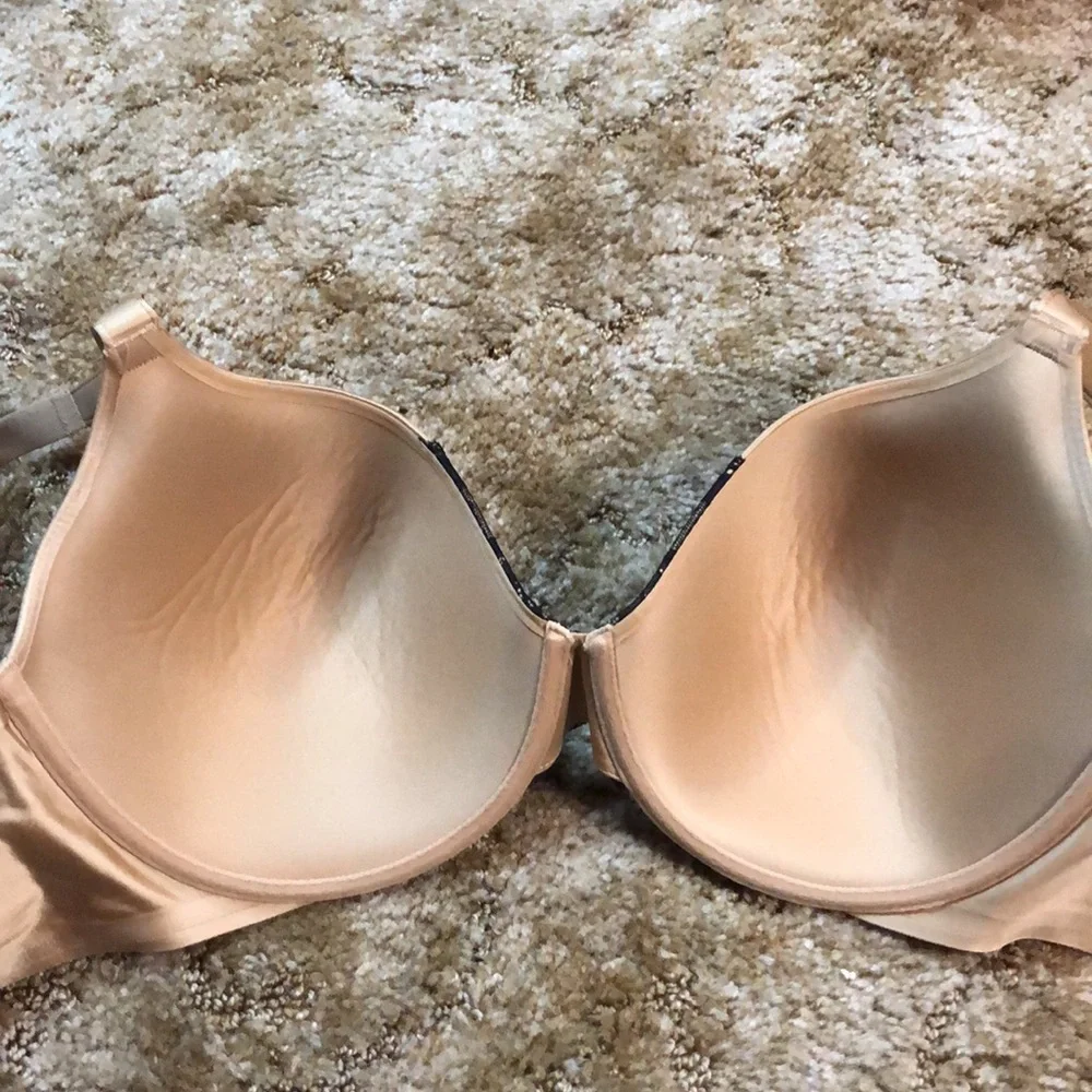 Soma Enhancing Shape Full Coverage Tan Bra with Black Lace Size‎ 42D